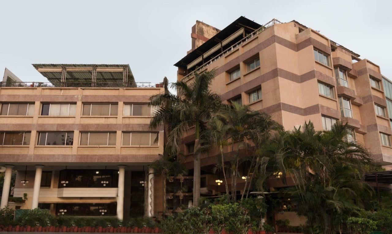 Hotel Crown Palace Indore Zewnętrze zdjęcie